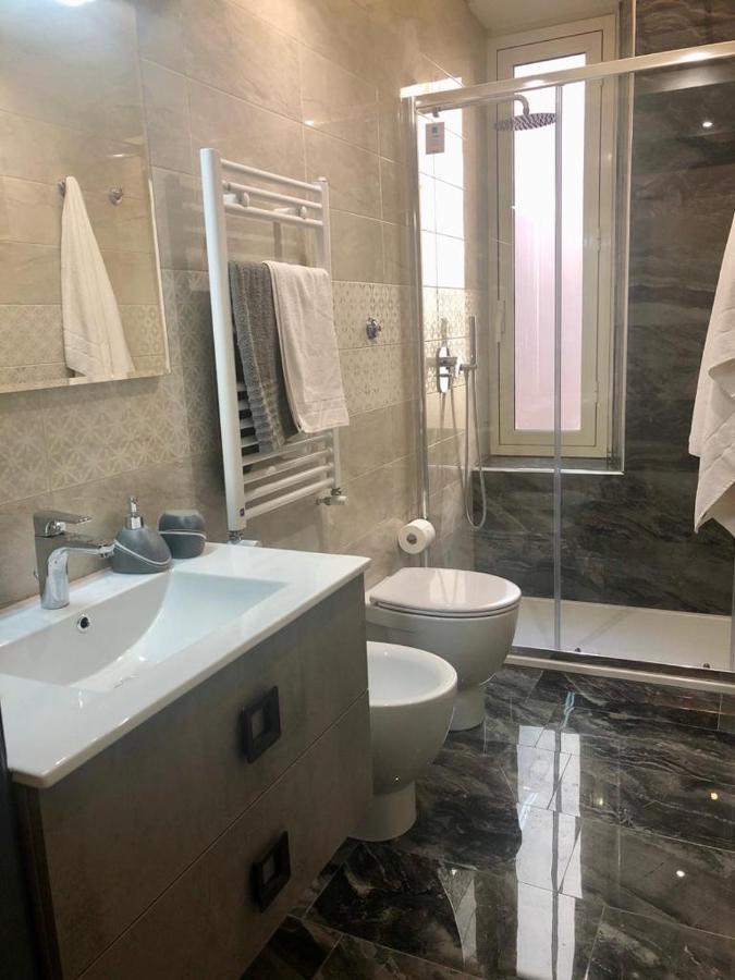Adriana Sweet Apartment Рим Екстериор снимка